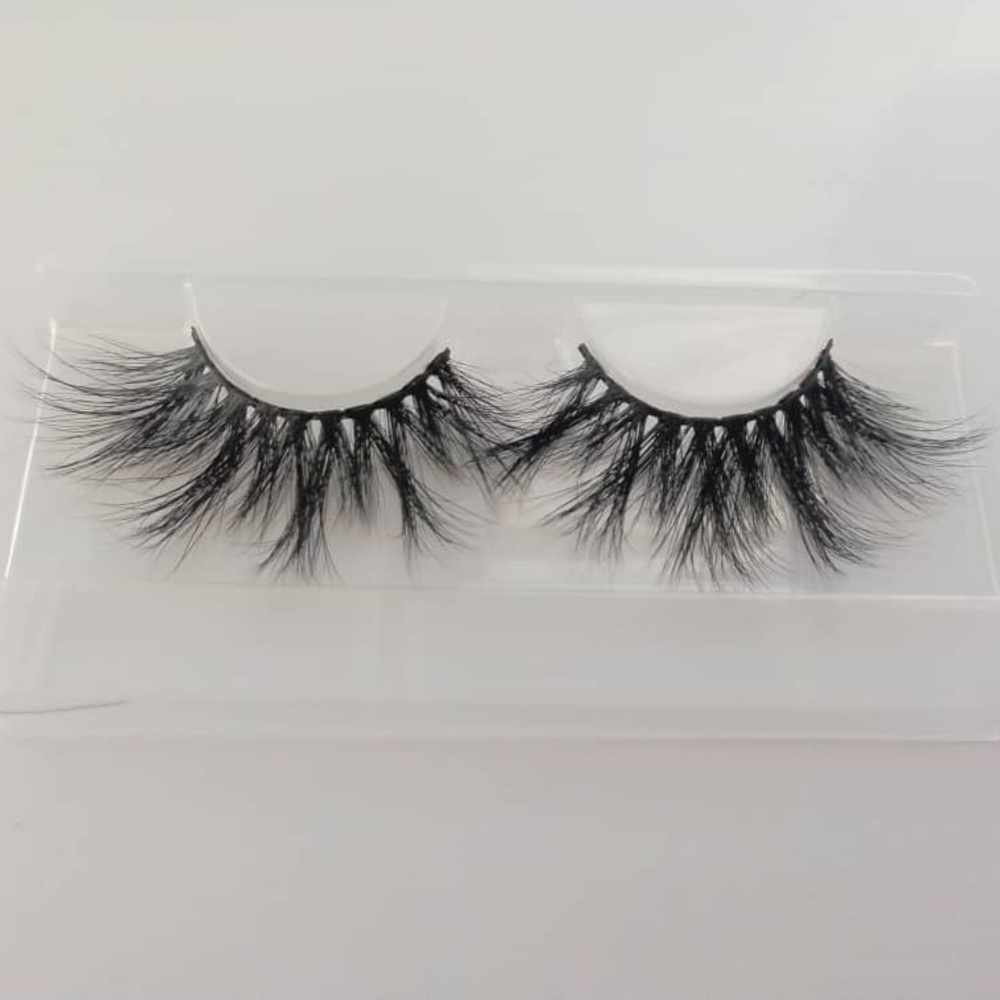 The Diamond Lash